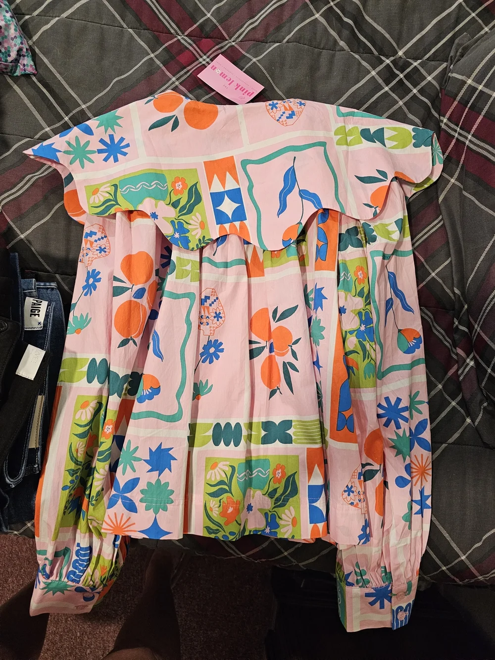 Karlie Pink Floral Graphic Peasant Blouse with Statement Collar Size Large - Picture 4 of 6